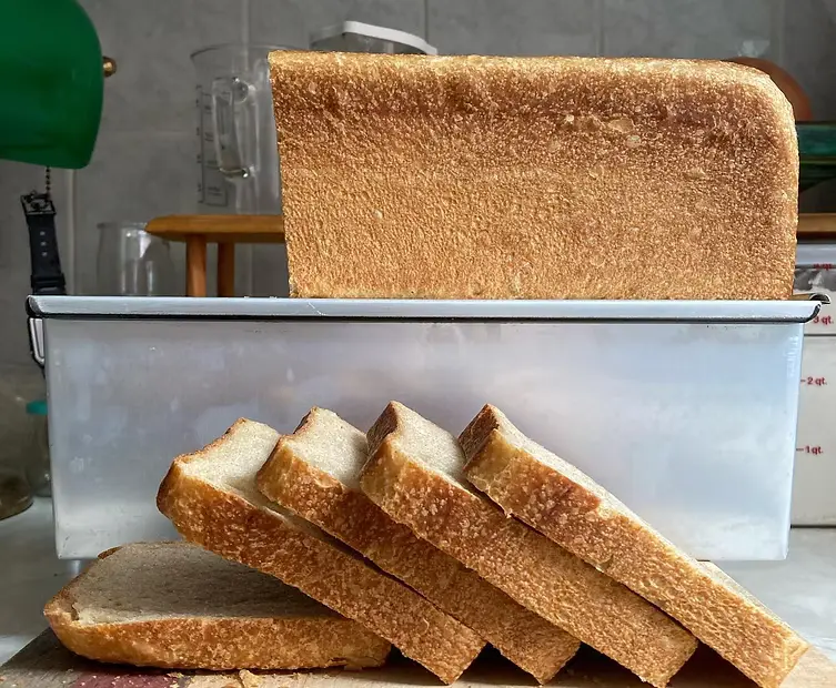 Sourjoe loaves being photographed for recipe documentation